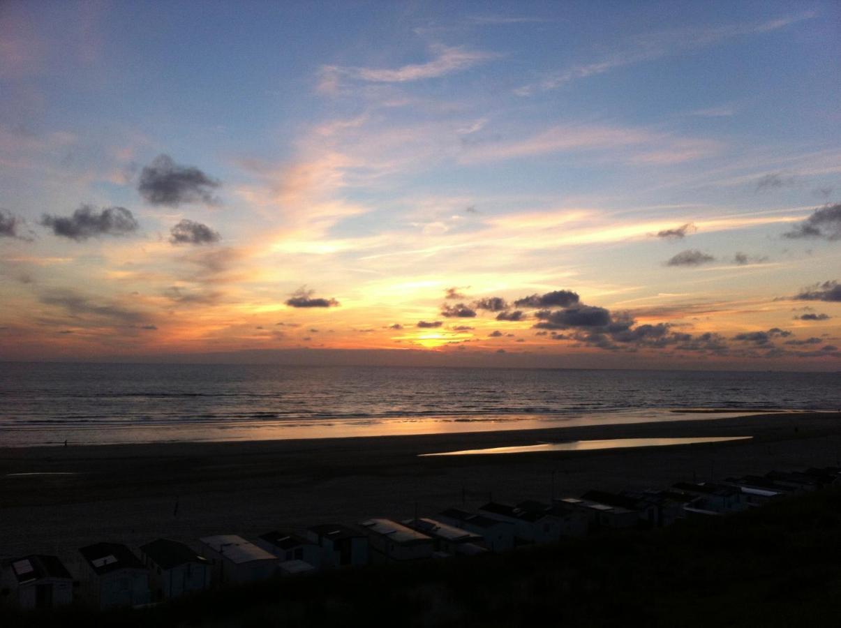 Strandhuis เอ็กมอนด์อานเซ ภายนอก รูปภาพ